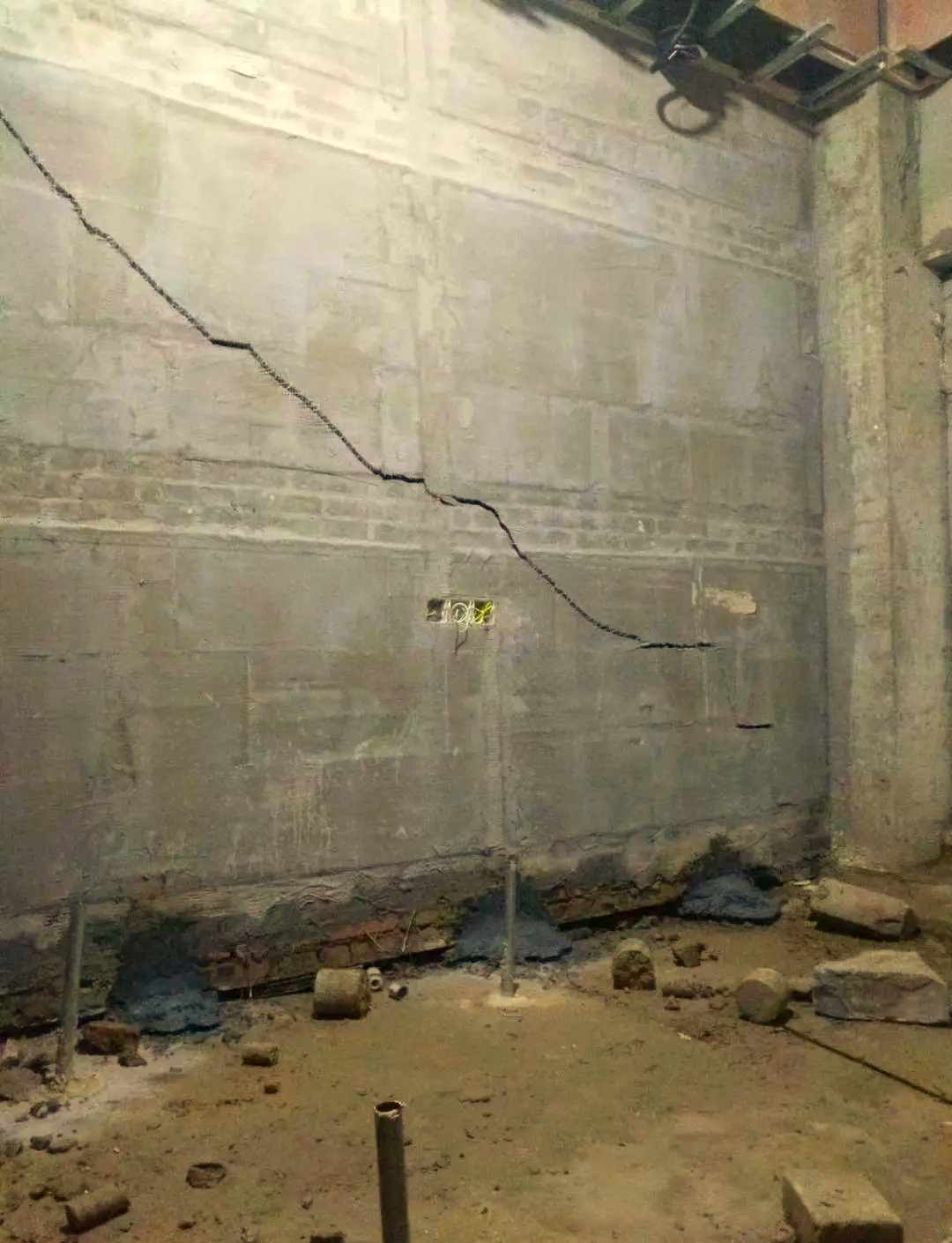 南阳新野县房屋下沉加固